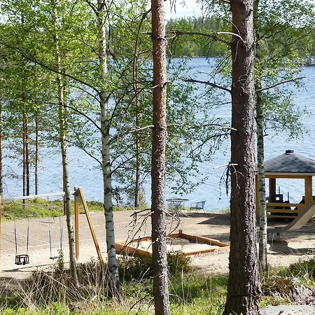 Tallusniemi Villas * Oravi